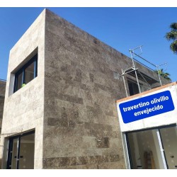 Travertin Olivillo à pores ouverts en brut au meilleur tarif, directement de nos carrières à votre chantier.